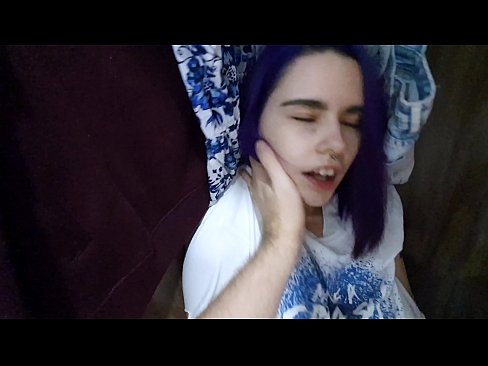 ❤️ Fandt min søster i skabet og hjalp hende med at komme ️ Sex video at da.porno24-7.ru ️❤